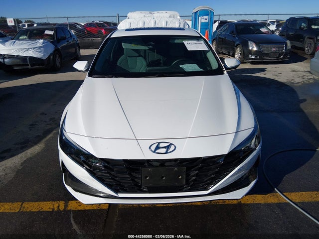 Hyundai ELANTRA Limited