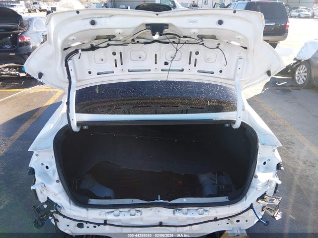 Hyundai ELANTRA Limited