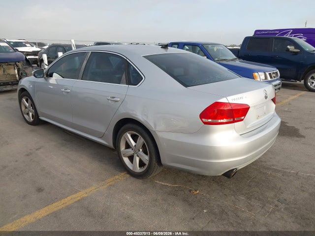 Volkswagen Passat 2.5l Se