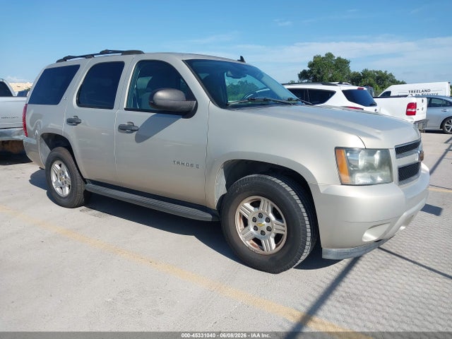 Salvage Chevrolet Tahoe Image