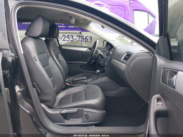 Volkswagen Jetta 1.8t Se