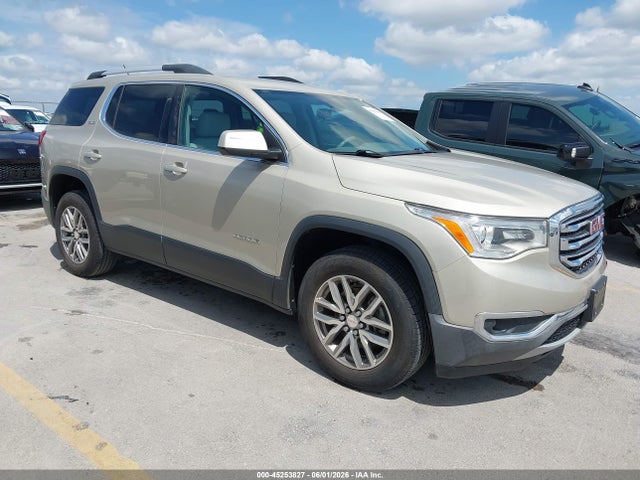 Salvage GMC Acadia Image