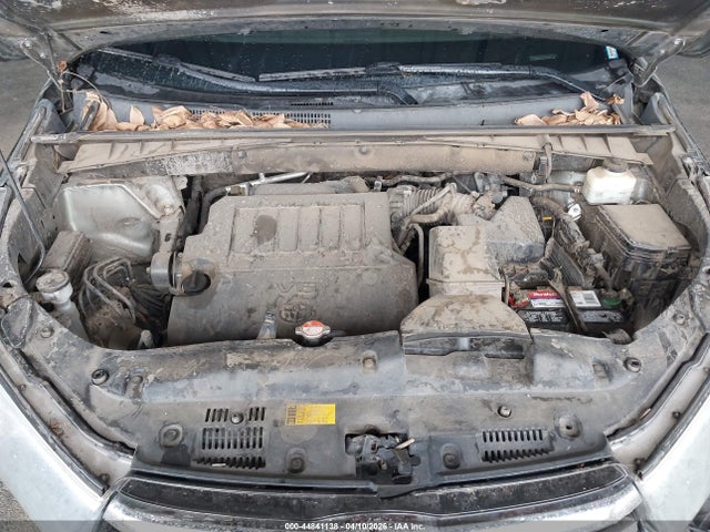 Toyota Highlander Limited V6