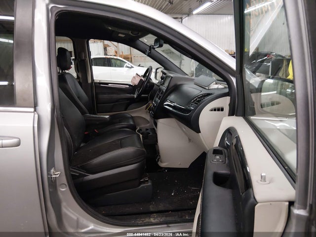 Dodge Grand Caravan Sxt