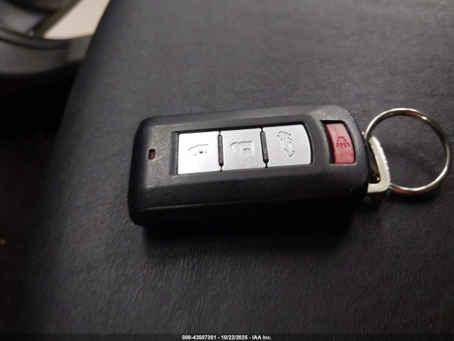 Mitsubishi Outlander Sel