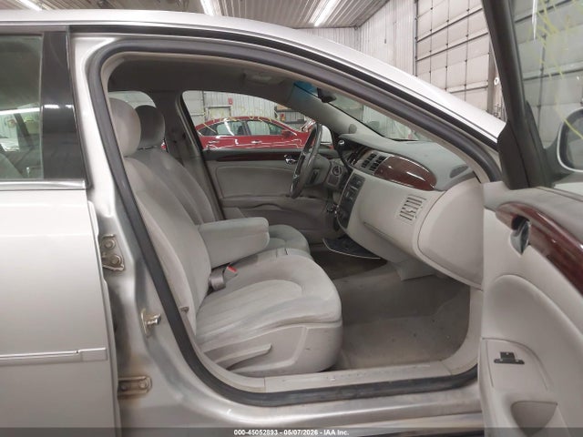 Buick Lucerne Cx