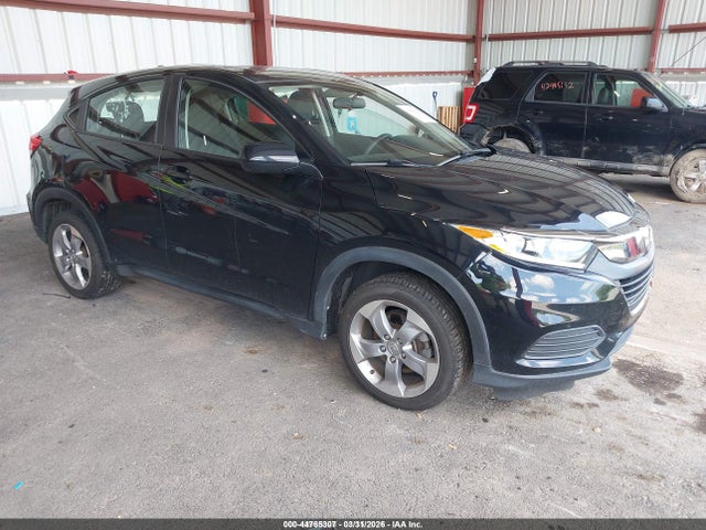 Salvage Honda HR-V Image