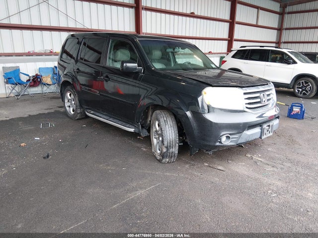 Salvage Honda Pilot Image