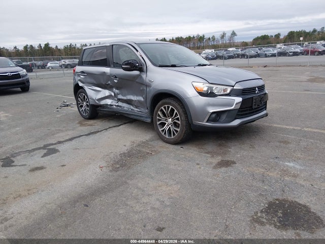 Salvage Mitsubishi Outlander Image