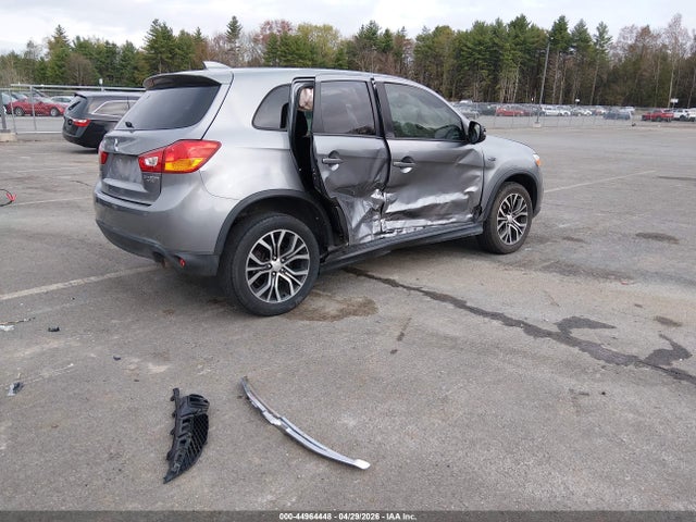 Mitsubishi Outlander 2.0 Es