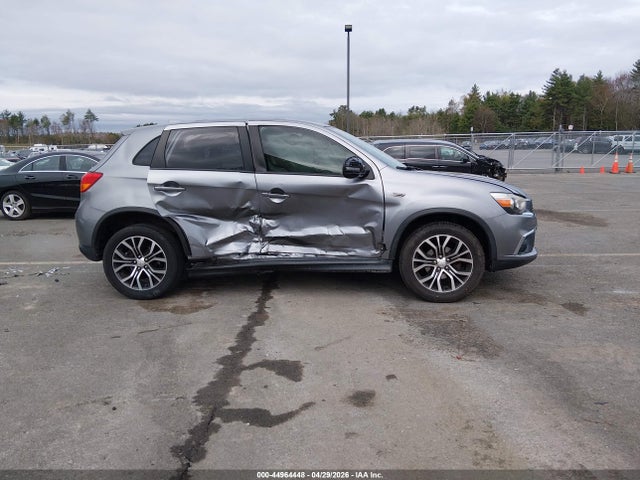 Mitsubishi Outlander 2.0 Es