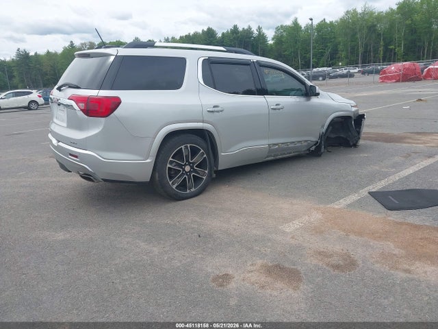 GMC Acadia Denali