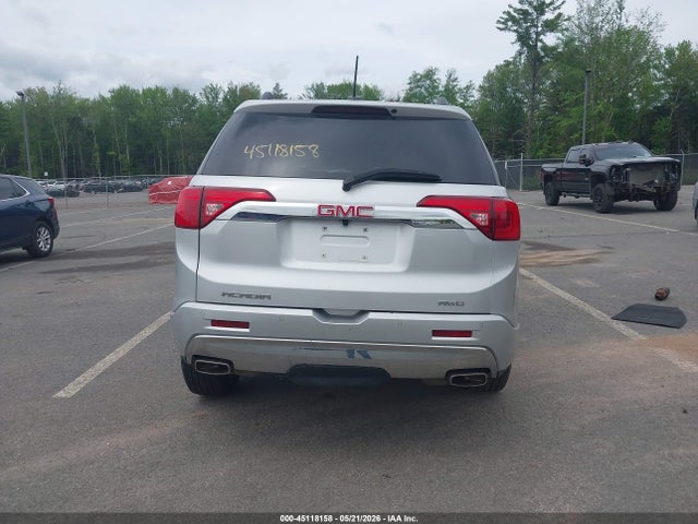 GMC Acadia Denali
