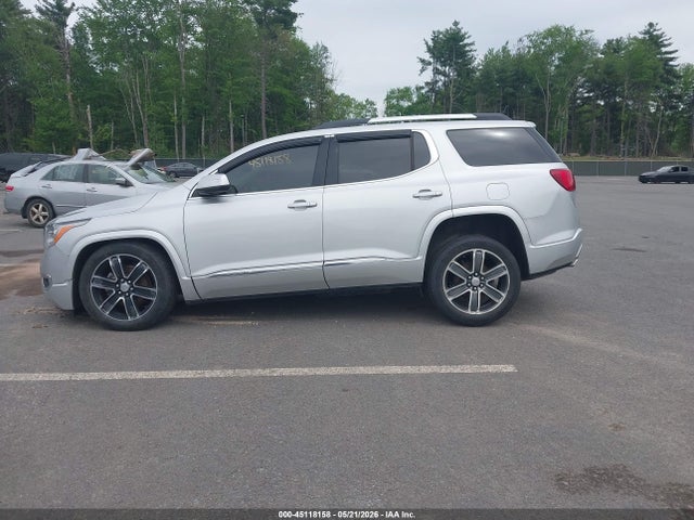 GMC Acadia Denali