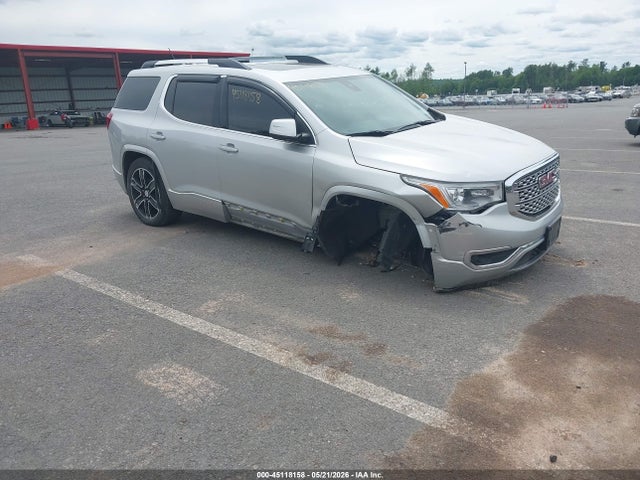 Salvage GMC Acadia Image