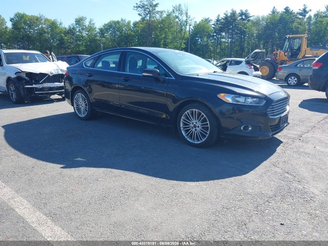 Salvage Ford Fusion Image