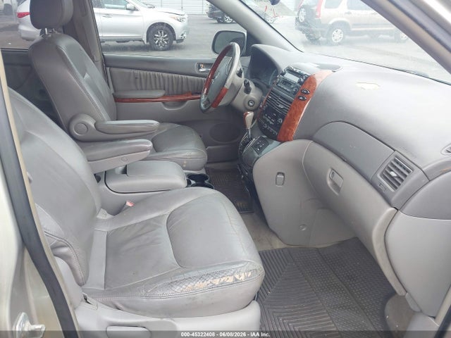 Toyota Sienna Xle Limited