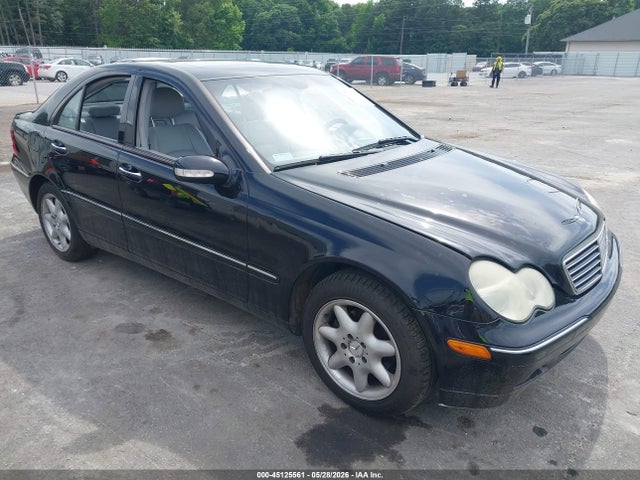 Salvage Mercedes-Benz C-Class Image