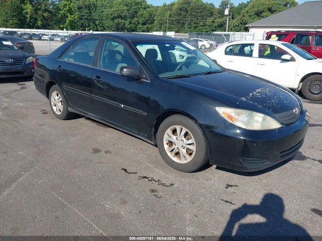 Salvage Toyota Camry Image