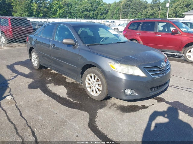 Salvage Toyota Camry Image