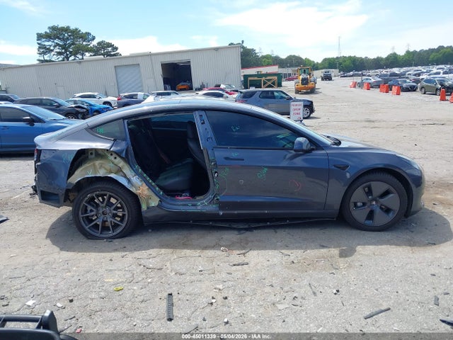Tesla Model 3 Rear-wheel Drive