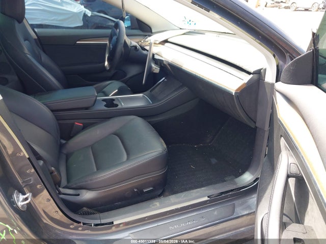 Tesla Model 3 Rear-wheel Drive