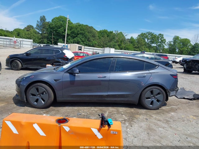 Tesla Model 3 Rear-wheel Drive