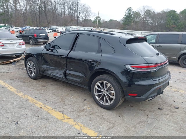 Porsche Macan T