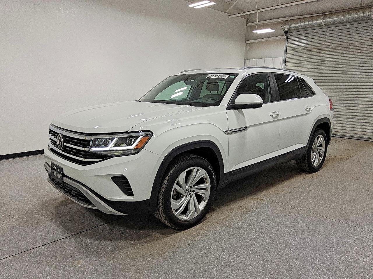 Salvage Volkswagen Atlas Image
