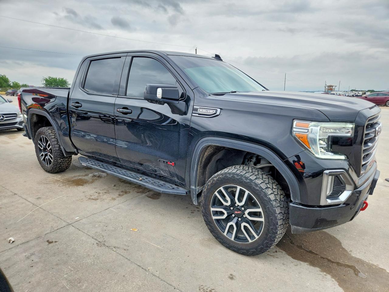 GMC Sierra K1500 At4