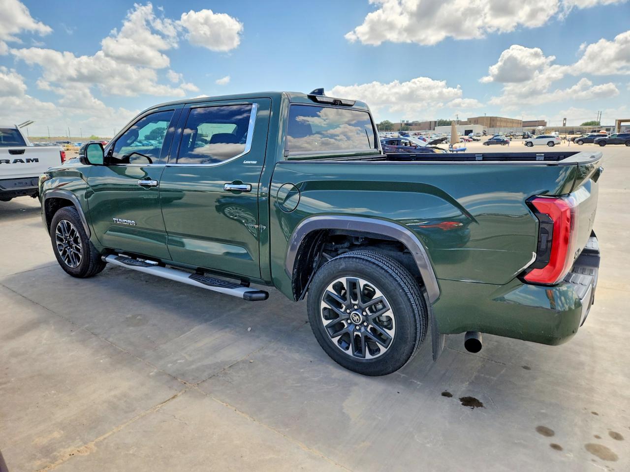 Toyota Tundra Limited Hv