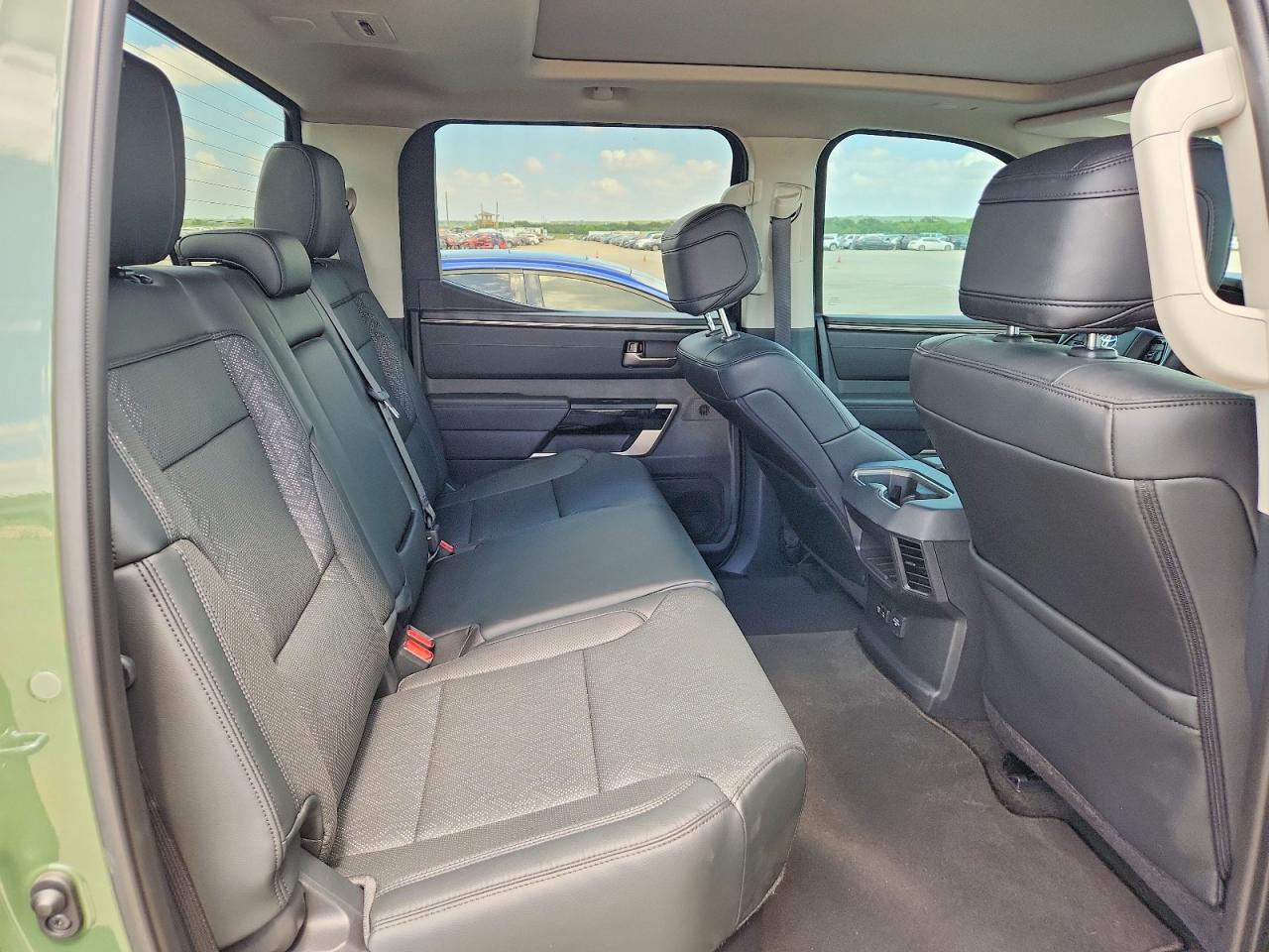 Toyota Tundra Limited Hv