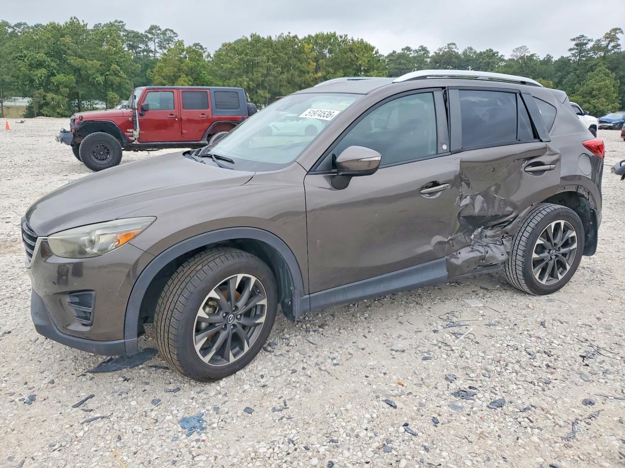 Salvage Mazda Cx Image