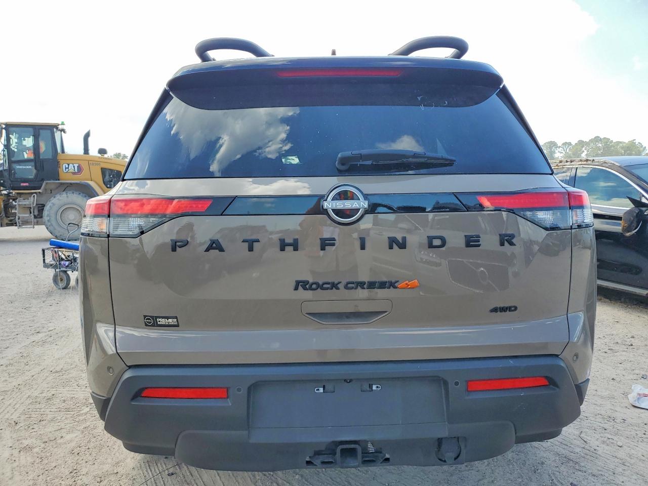 Nissan Pathfinder Rock Creek
