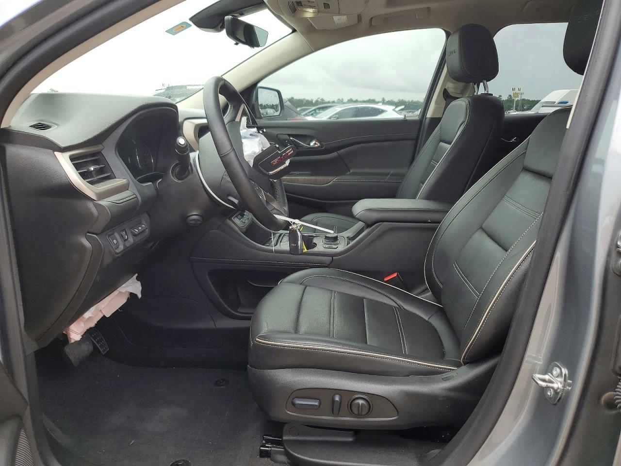 GMC Acadia Denali