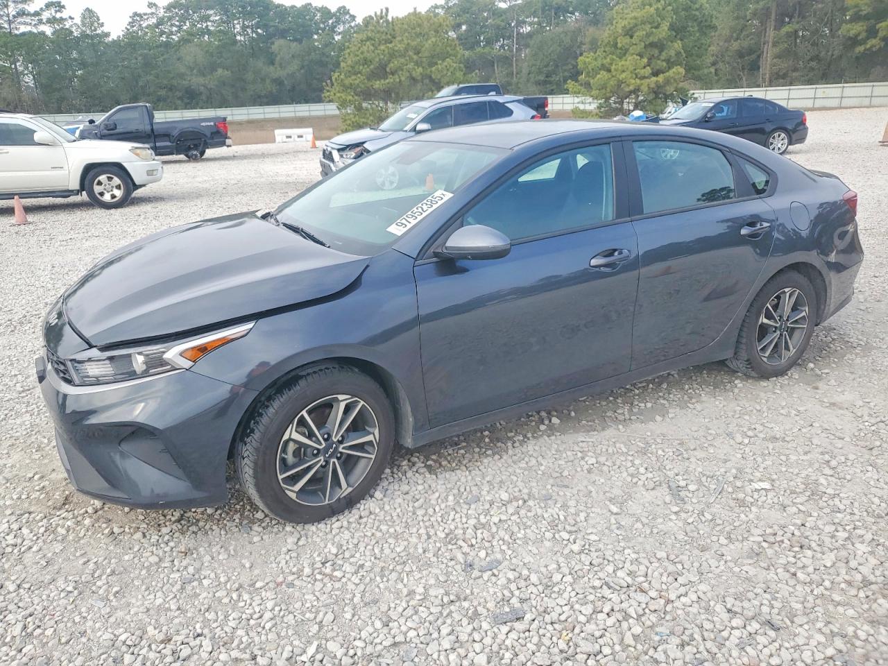 Salvage Kia Forte Image