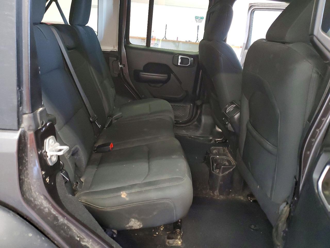 Jeep Wrangler Sport