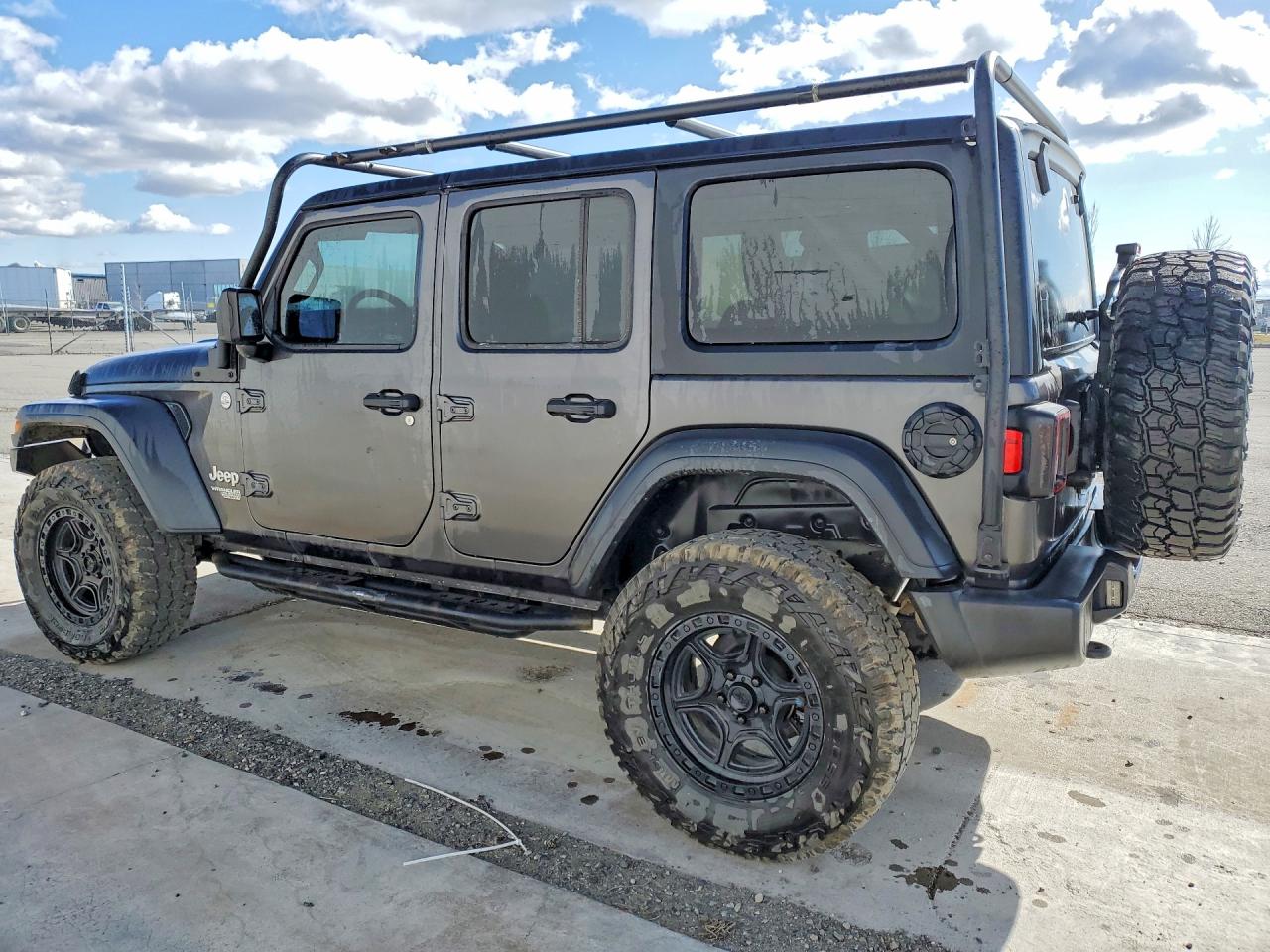 Jeep Wrangler Sport