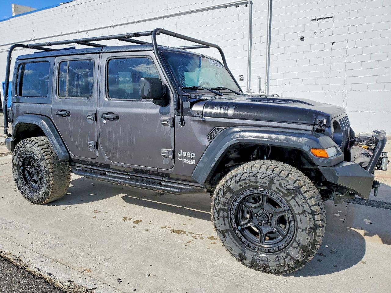 Jeep Wrangler Sport