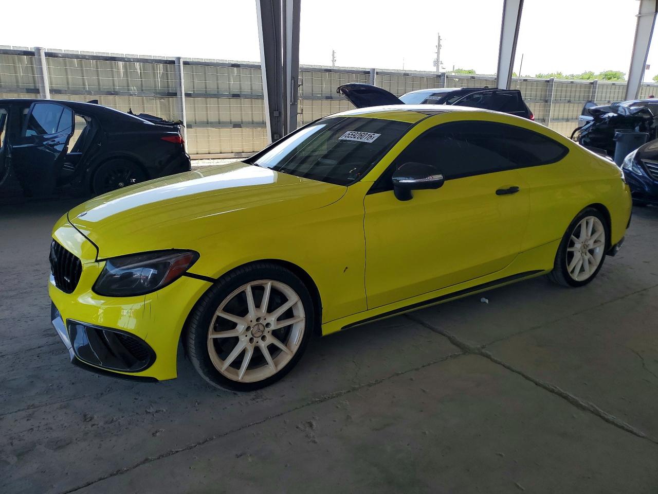 Salvage Mercedes-Benz C-Class Image