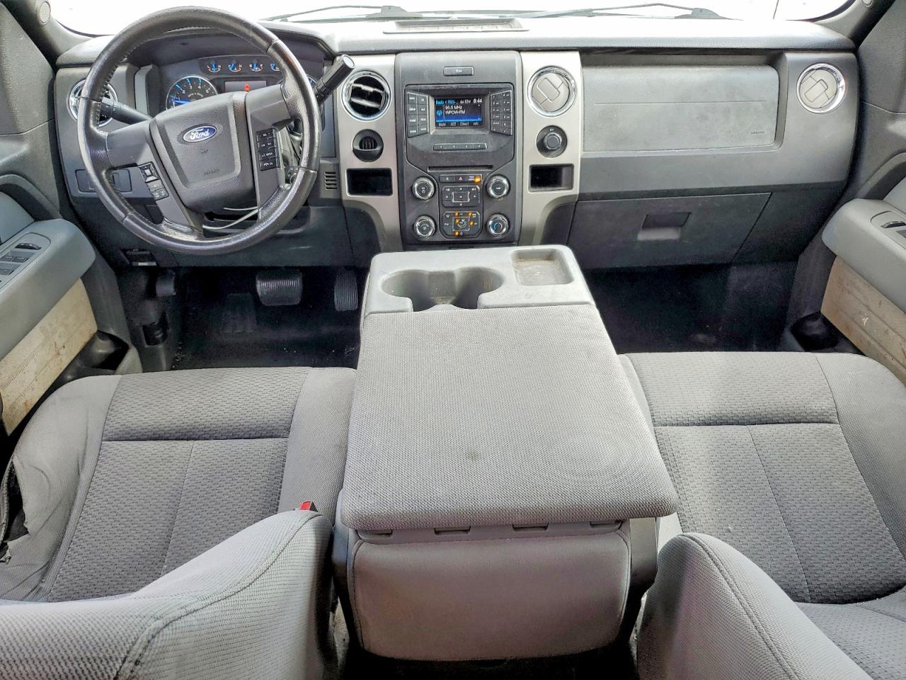 Ford F-150 Super Cab