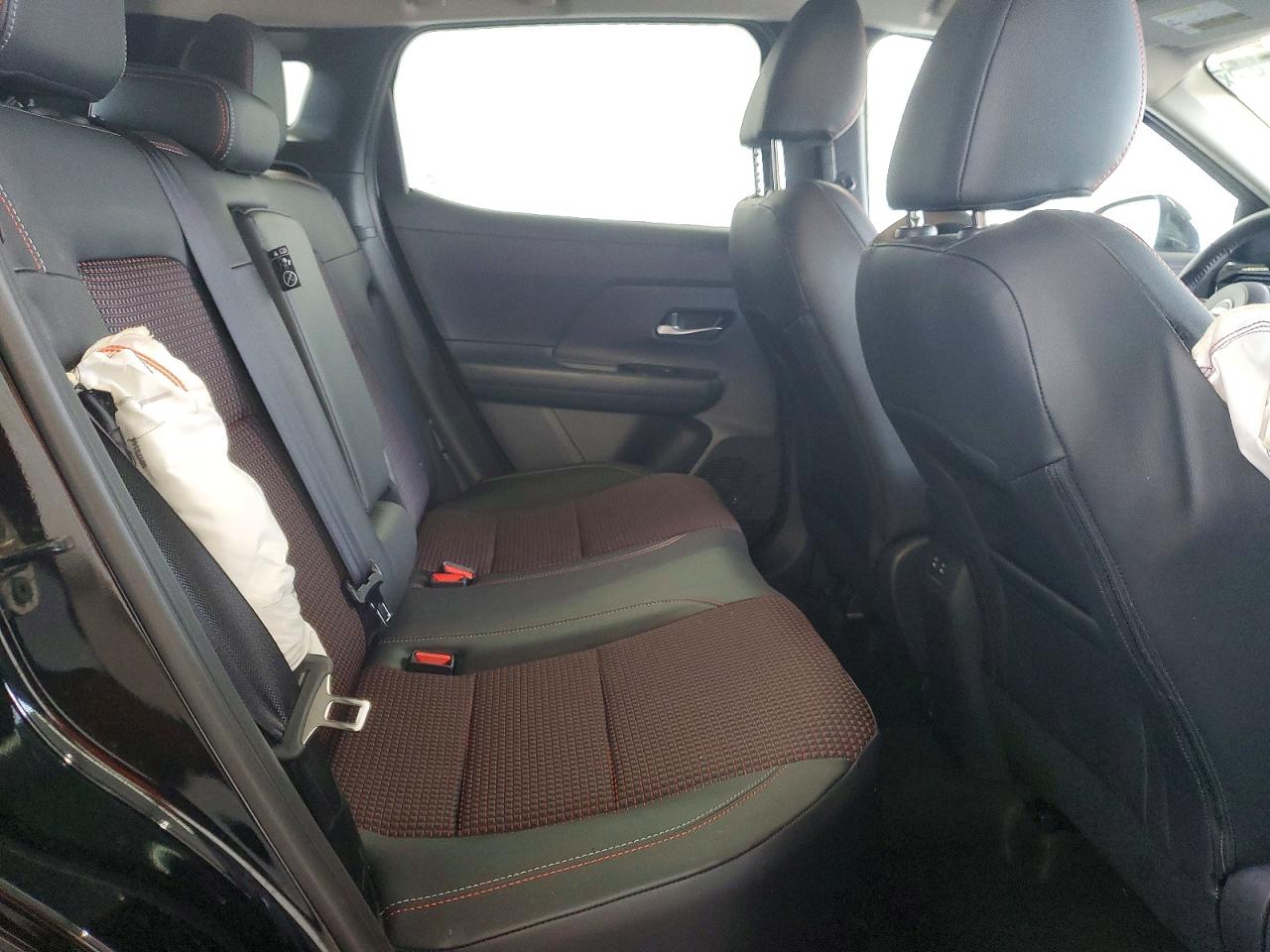 Nissan Kicks Sr