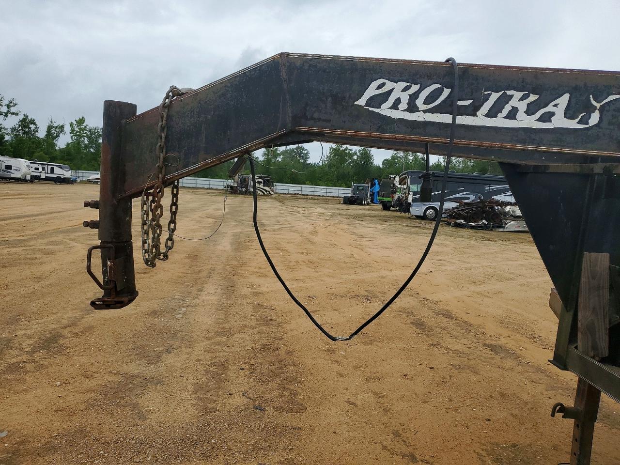 Pro trak Trailers Pro trak T