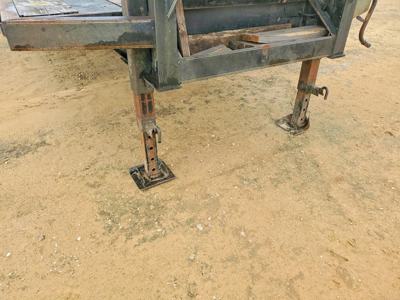 Pro trak Trailers Pro trak T