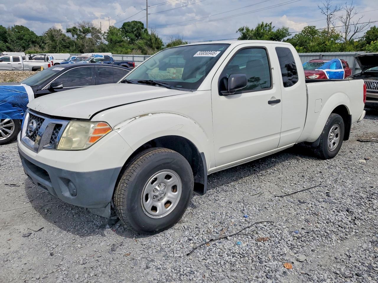 Salvage Nissan Frontier Image