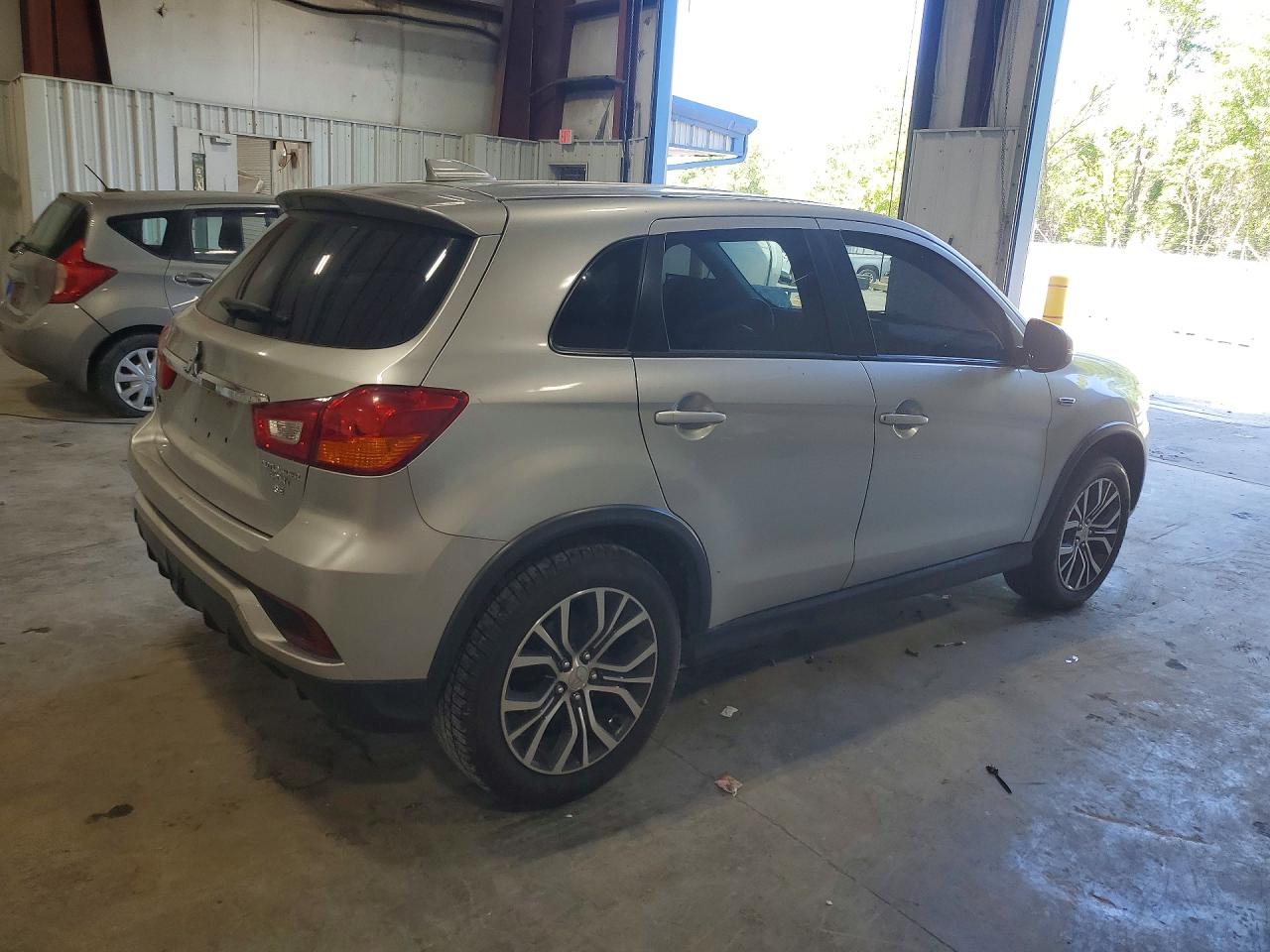 Mitsubishi Outlander Es