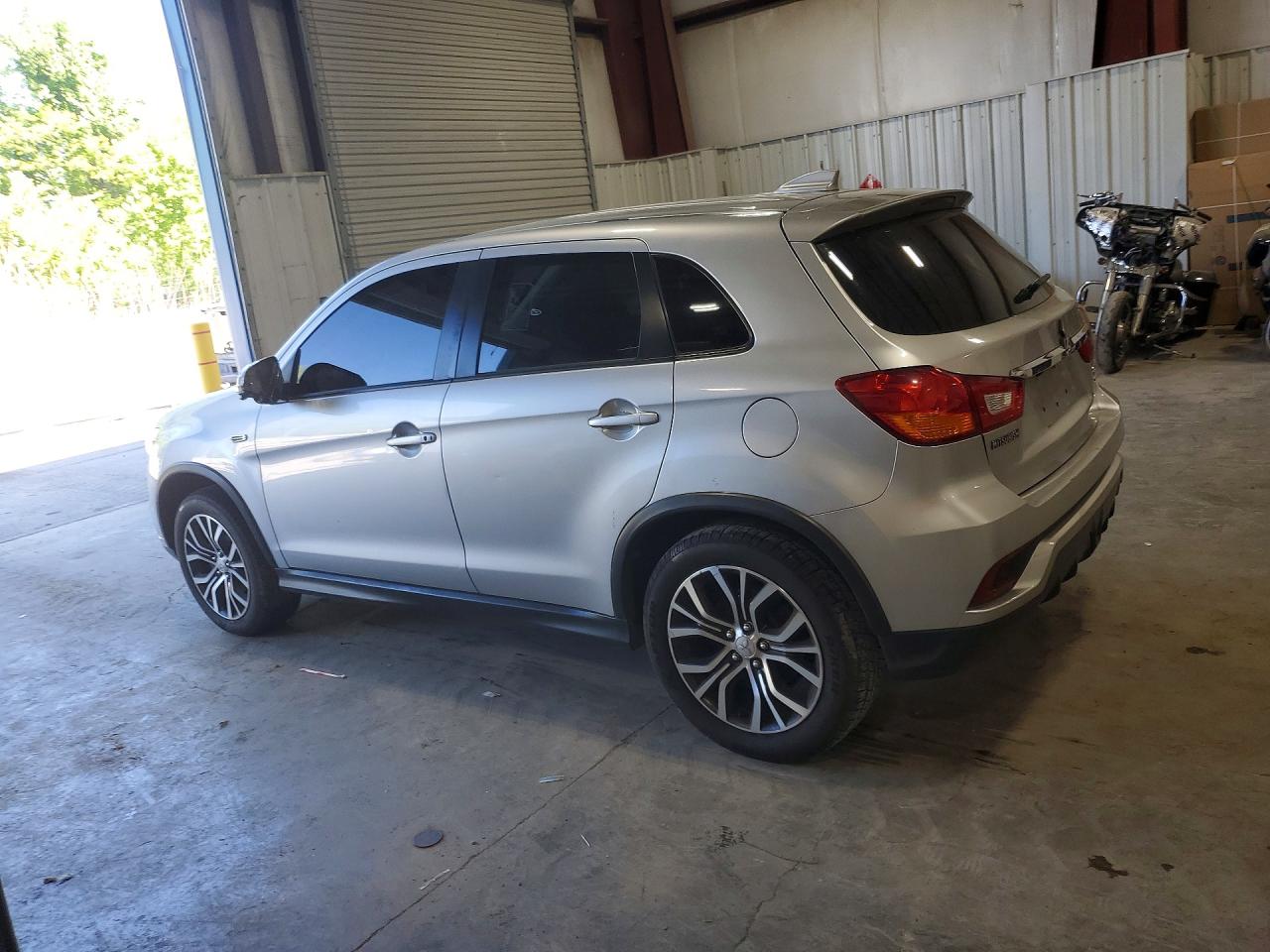 Mitsubishi Outlander Es