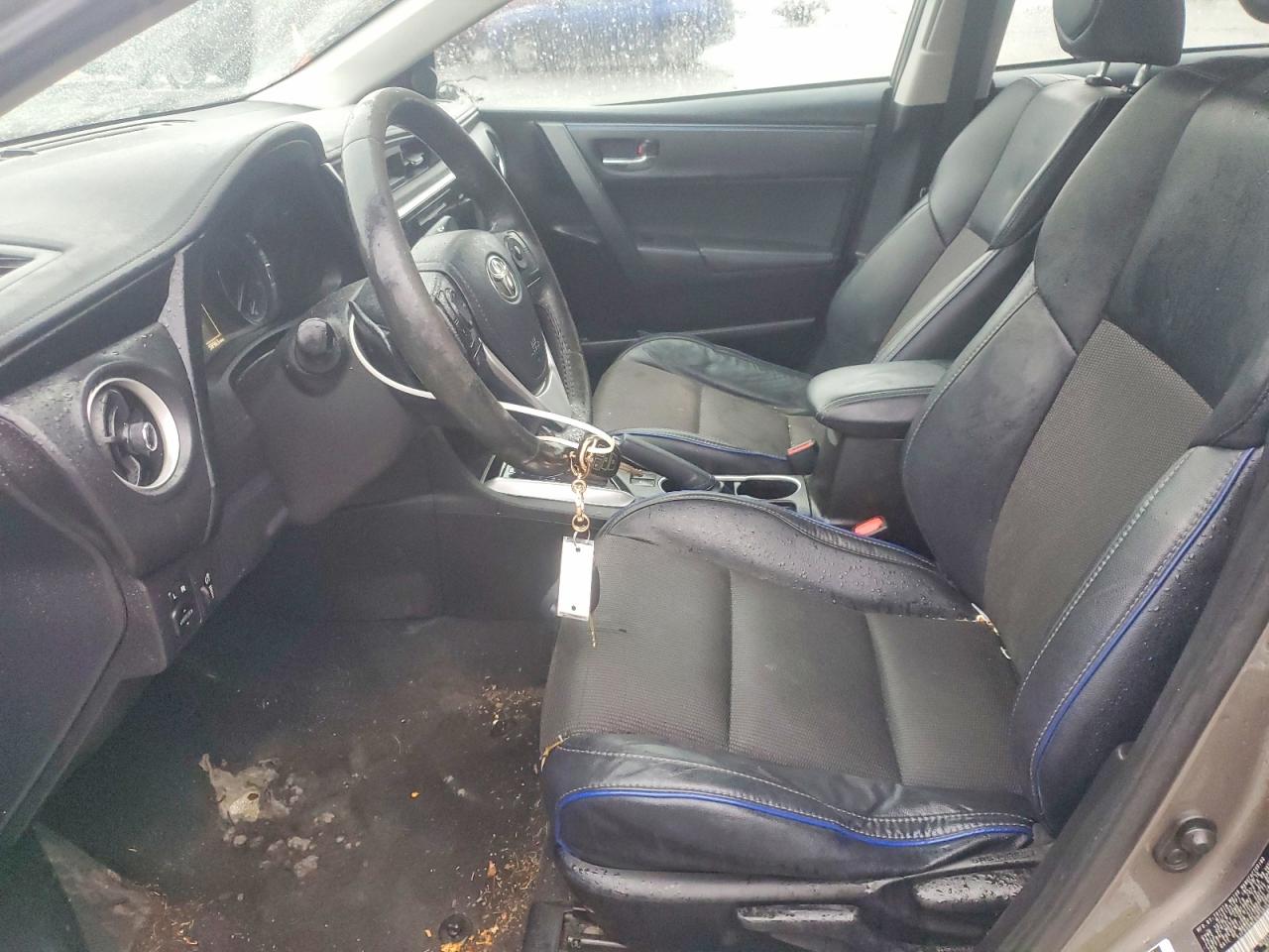 Toyota Corolla Se