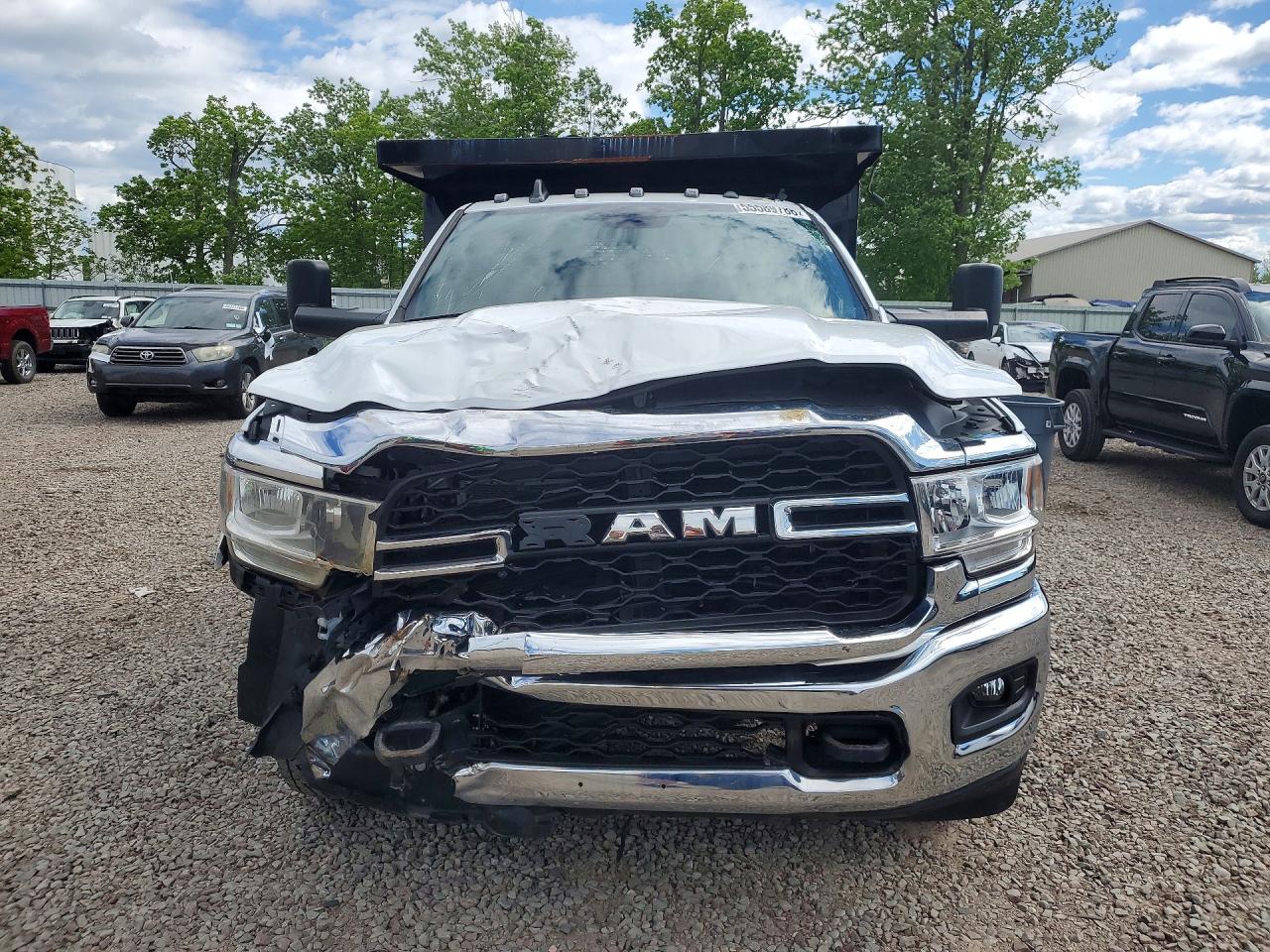 Dodge 3500