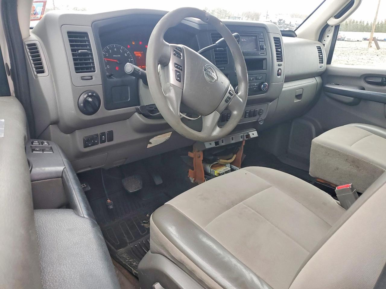 Nissan Nv 2500 Hd S
